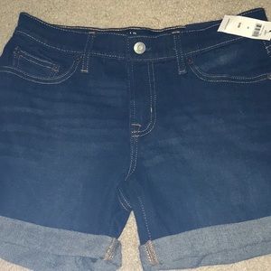 NWT - Gap Denim Shorts